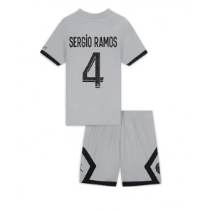 Paris Saint-Germain Sergio Ramos #4 kläder Barn 2022-23 Bortatröja Kortärmad (+ korta byxor)